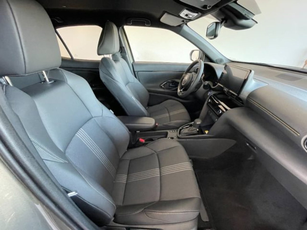 Toyota Yaris Cross 1.5 Hybrid 5p. E-CVT Adventure (6)