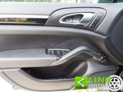 Porsche Cayenne 3.0 Diesel (14)