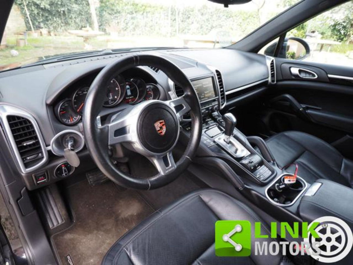 Porsche Cayenne 3.0 Diesel (15)