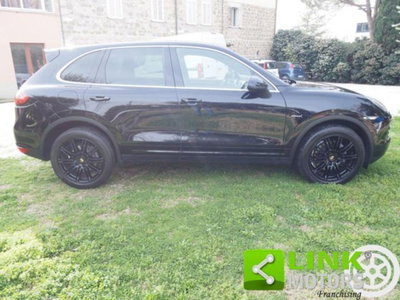 Porsche Cayenne 3.0 Diesel (4)