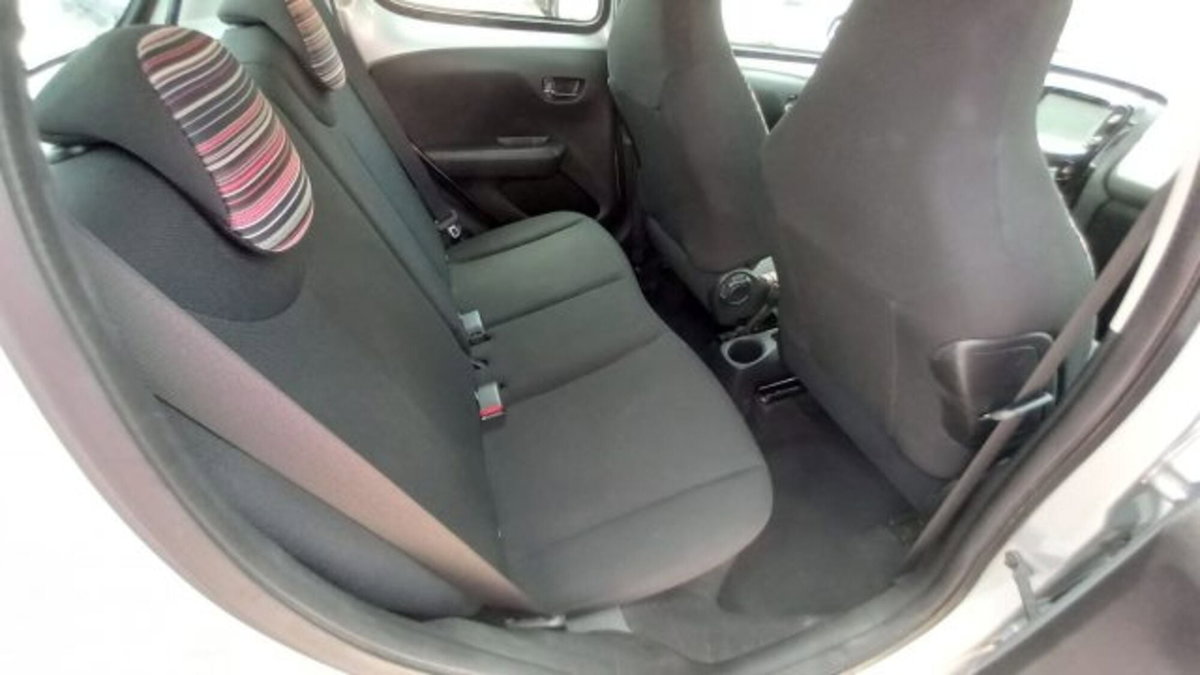 Citroen C1 C1 PureTech 82 5 porte Feel (12)