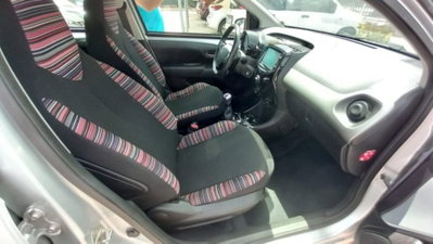 Citroen C1 C1 PureTech 82 5 porte Feel (13)