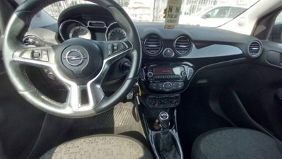 Opel Adam 1.4 87 CV GPL Tech Air (10)