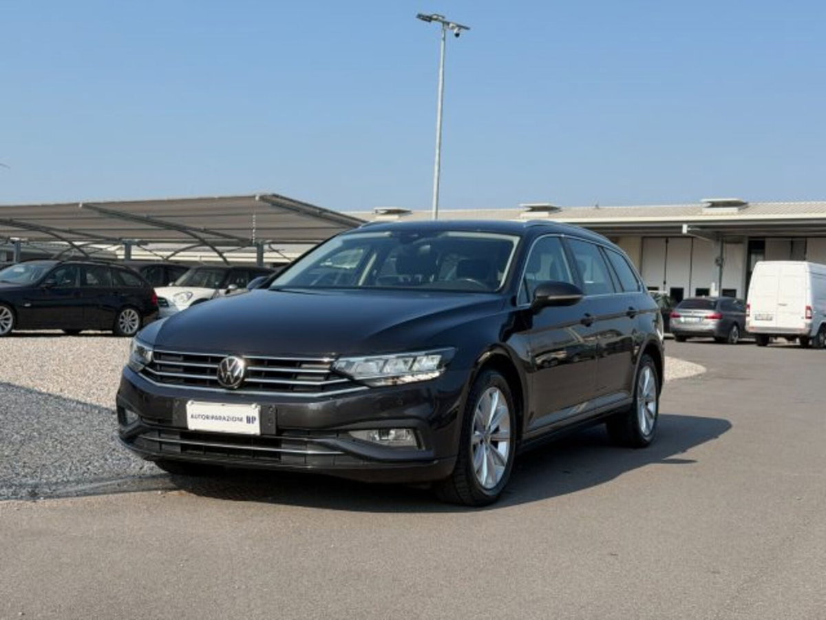 Volkswagen Passat Variant 2.0 TDI SCR 122 CV EVO DSG Business