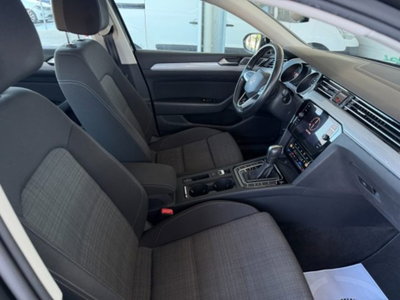 Volkswagen Passat Variant 2.0 TDI SCR 122 CV EVO DSG Business (9)
