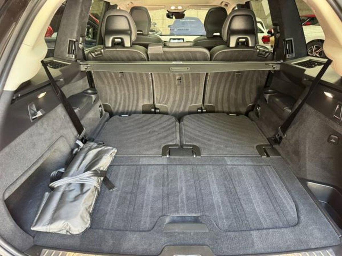 Volvo XC90 T6 AWD Geartronic 7 posti Momentum (17)