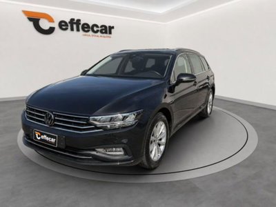 Volkswagen Passat Variant 2.0 TDI DSG Business BlueMotion Tech usata