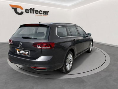 Volkswagen Passat Variant 2.0 TDI DSG Business BlueMotion Tech (6)