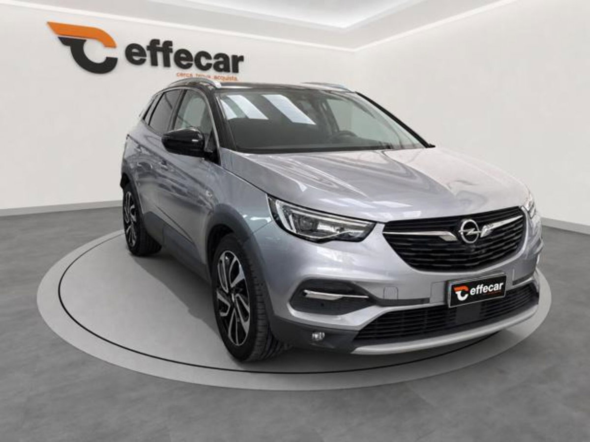 Opel Grandland X 2.0 diesel Ecotec Start&Stop aut. Ultimate (3)