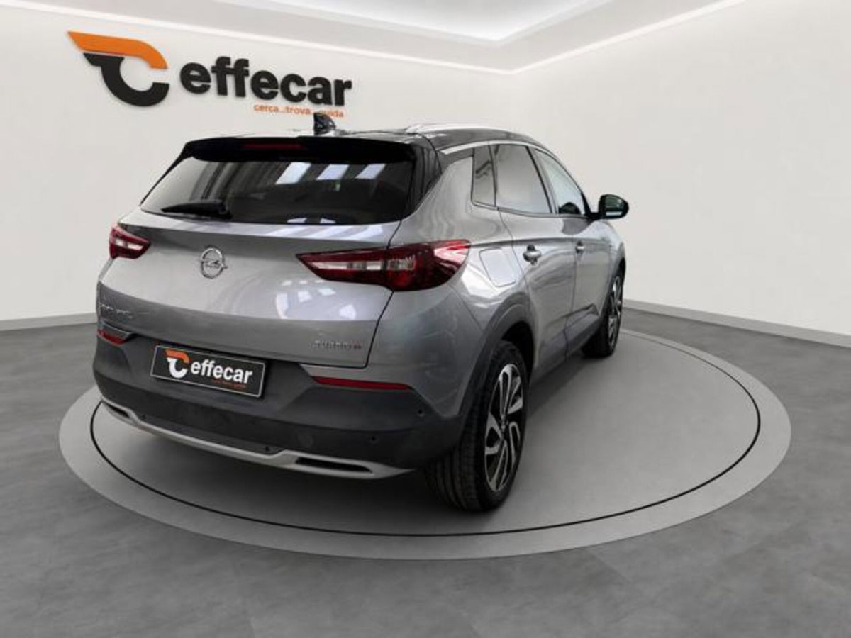 Opel Grandland X 2.0 diesel Ecotec Start&Stop aut. Ultimate (6)