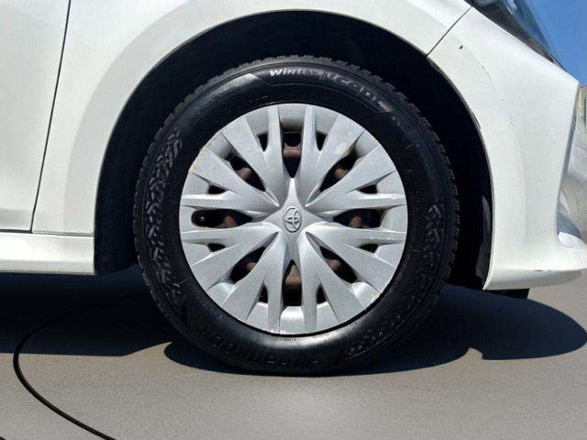 Toyota Yaris Cross 1.5 Hybrid 5p. E-CVT Premiere (15)