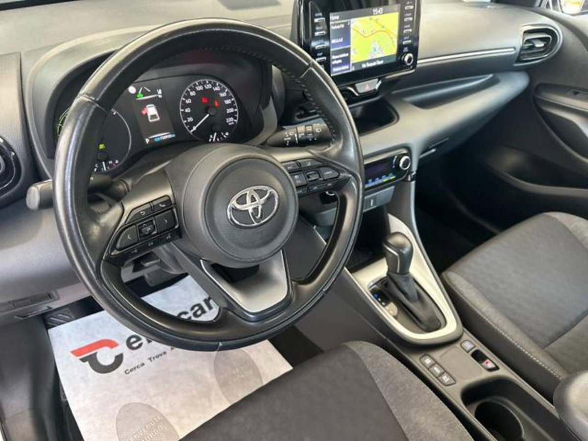 Toyota Yaris Cross 1.5 Hybrid 5p. E-CVT Premiere (7)