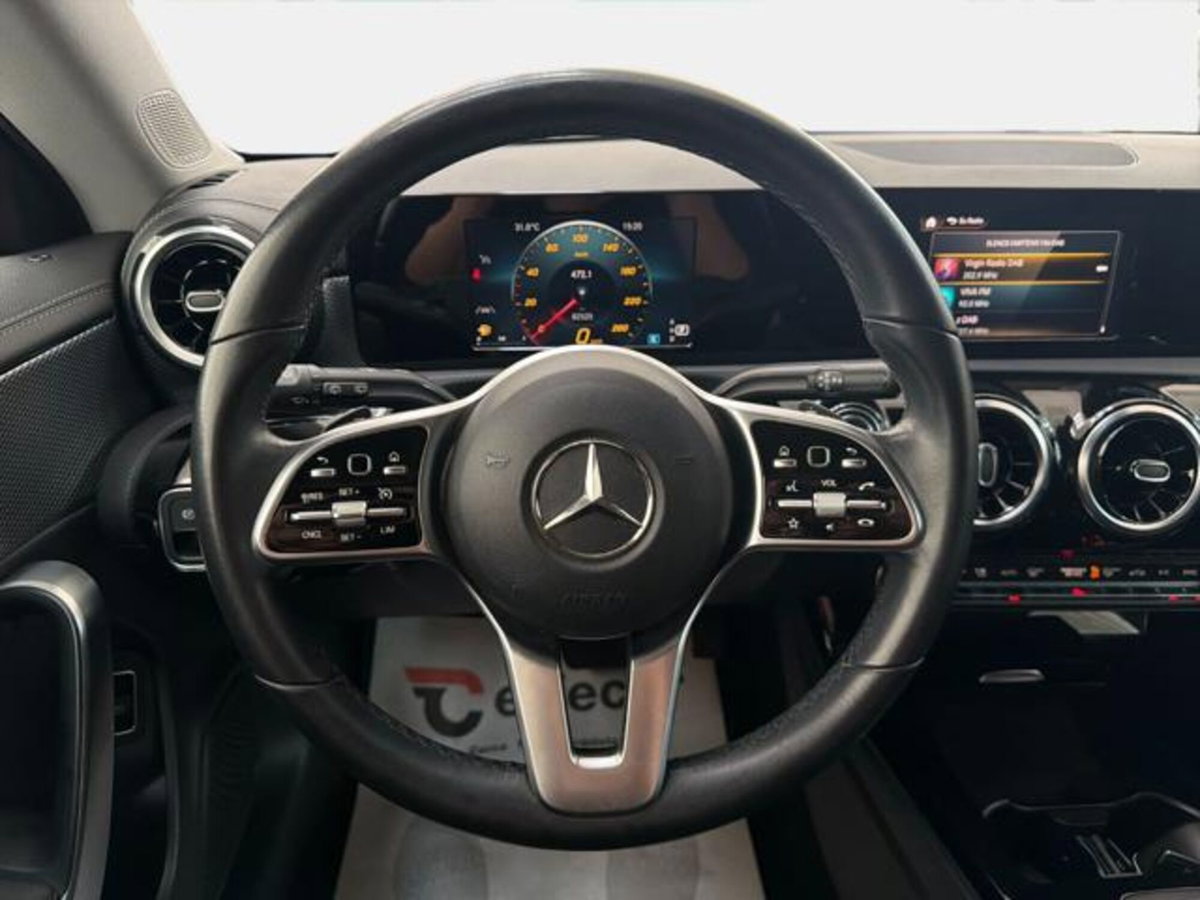 Mercedes-Benz CLA Shooting Brake 200 Automatic Shooting Brake Sport (8)