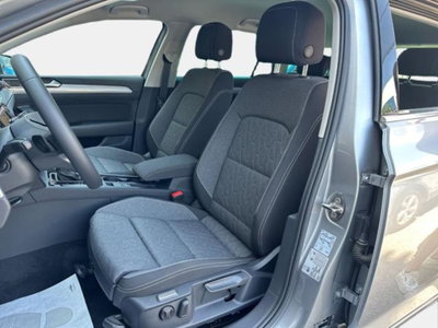Volkswagen Passat Variant 2.0 TDI SCR EVO DSG Business (12)