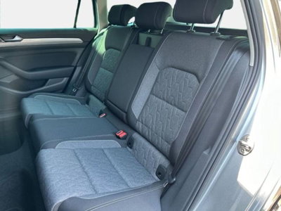 Volkswagen Passat Variant 2.0 TDI SCR EVO DSG Business (13)