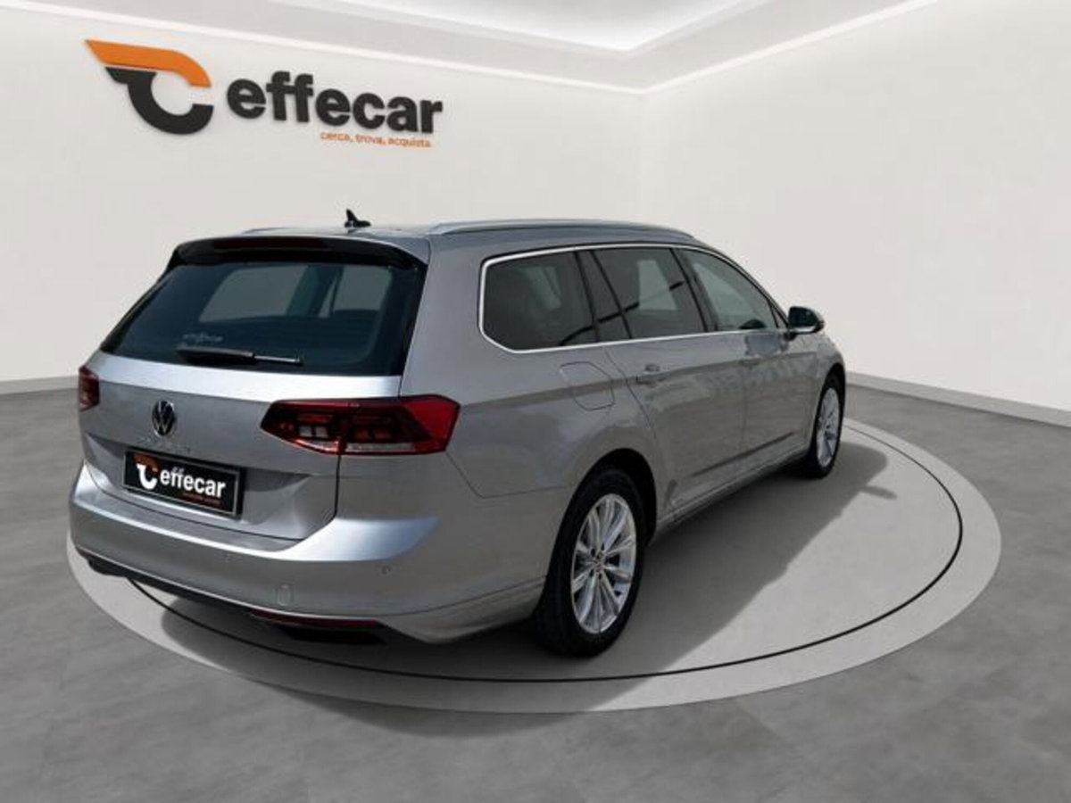 Volkswagen Passat Variant 2.0 TDI SCR EVO DSG Business (6)