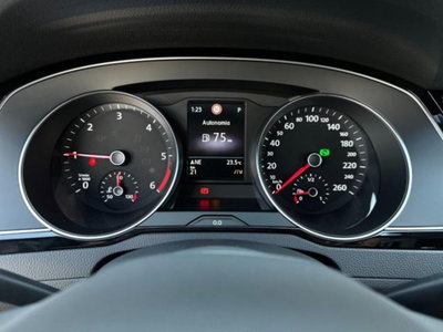 Volkswagen Passat Variant 2.0 TDI SCR EVO DSG Business (9)