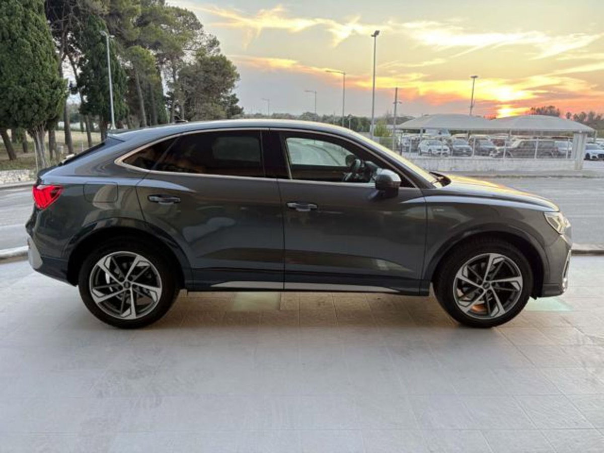 Audi Q3 Sportback 35 TDI quattro S tronic S line edition (4)