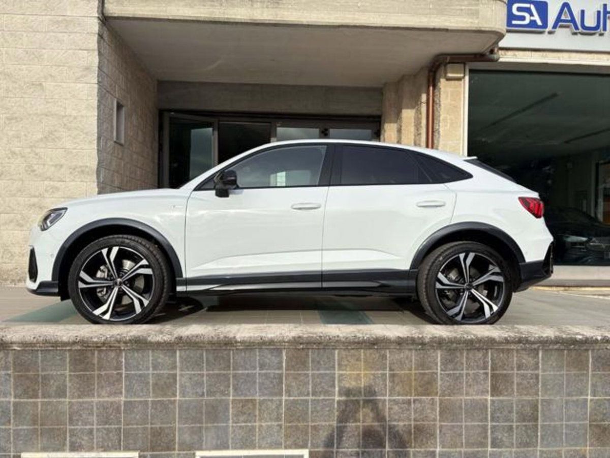 Audi Q3 Sportback 2.0 tdi S line quattro 193cv s-tronic (8)