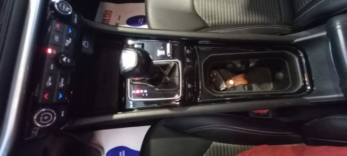 Jeep Compass 1.3 T4 190CV PHEV AT6 4xe Business Plus (17)