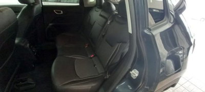 Jeep Compass 1.3 T4 190CV PHEV AT6 4xe Business Plus (7)