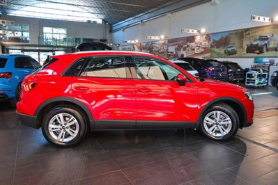 Audi Q3 35 2.0 tdi Business Advanced s-tronic (10)