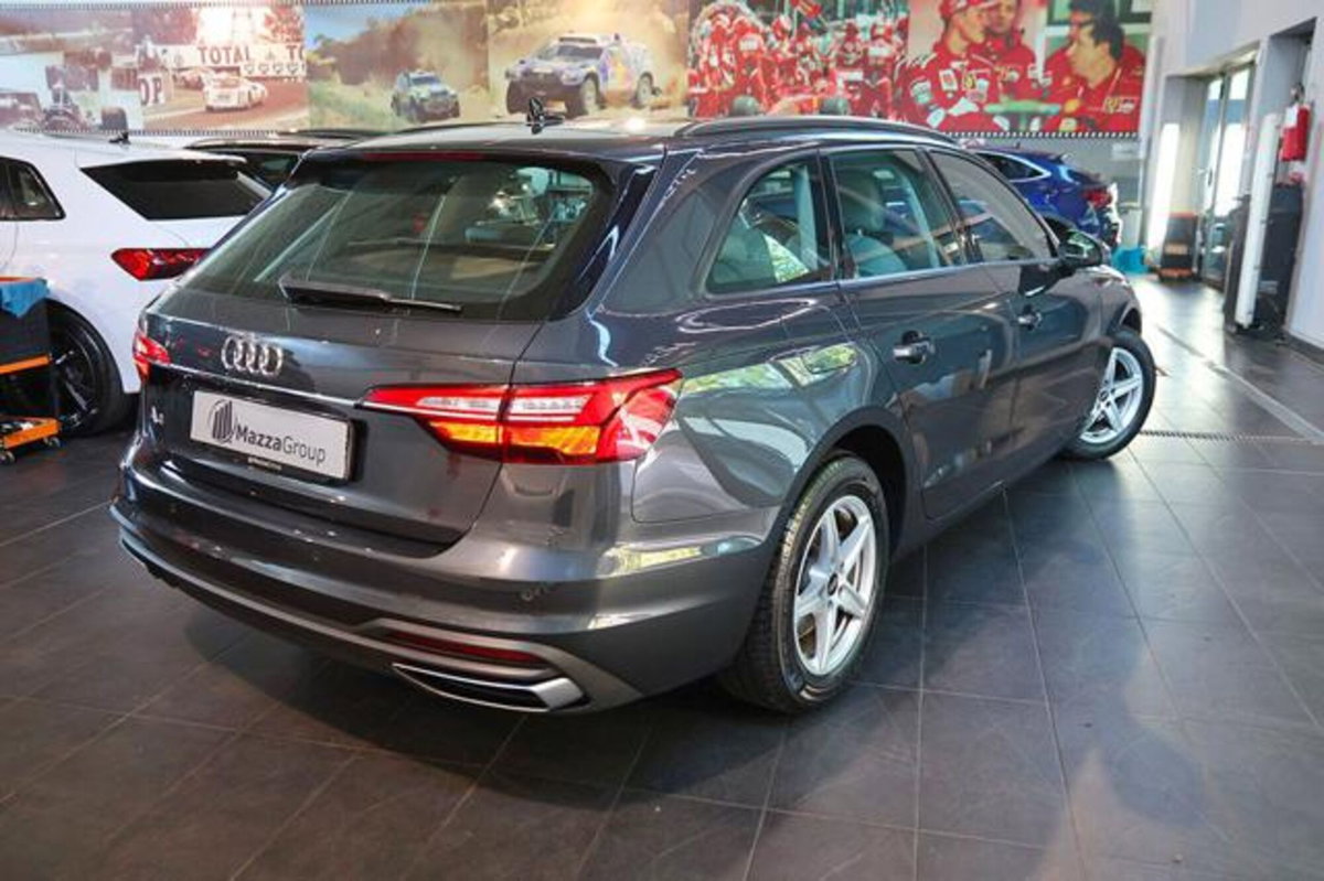 Audi A4 Avant 30 2.0 tdi mhev Business Advanced 136cv s-tronic (9)