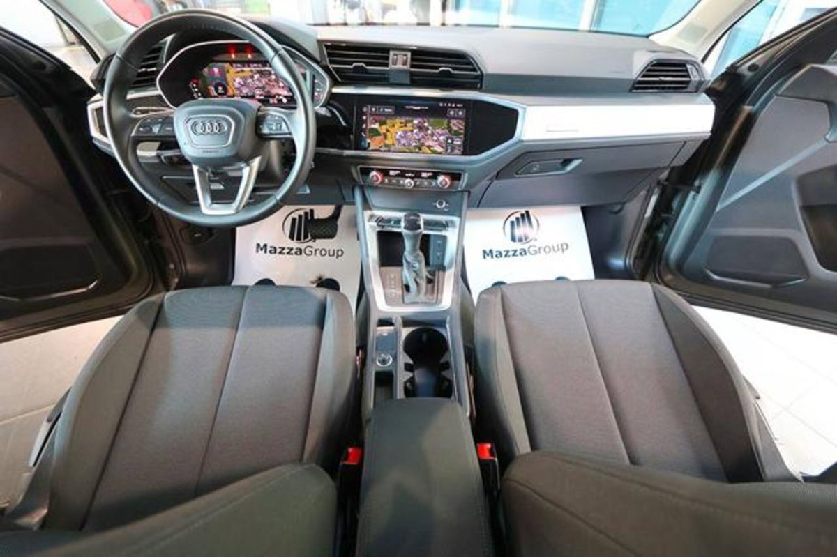 Audi Q3 35 2.0 tdi s-tronic (14)