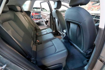 Audi Q3 35 2.0 tdi s-tronic (18)