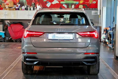 Audi Q3 35 2.0 tdi s-tronic (4)
