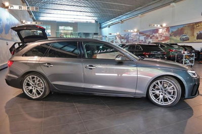 Audi A4 Avant 35 2.0 tfsi mhev Business Advanced 150cv s-tronic (10)