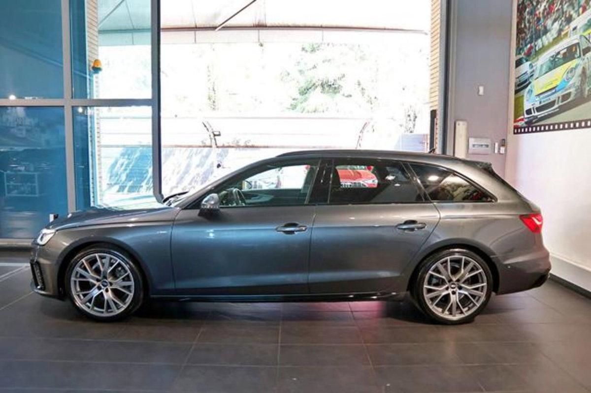 Audi A4 Avant 35 2.0 tfsi mhev Business Advanced 150cv s-tronic (3)