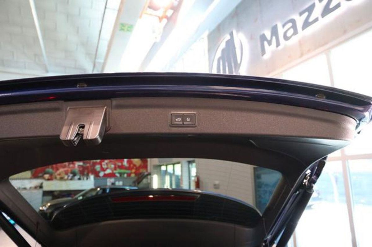 Audi Q3 35 2.0 tdi s-tronic (13)
