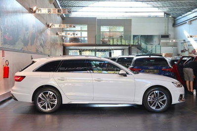 Audi A4 Allroad Allroad 40 2.0 tdi mhev Identity Contrast quattro 204cv s-tronic (2)