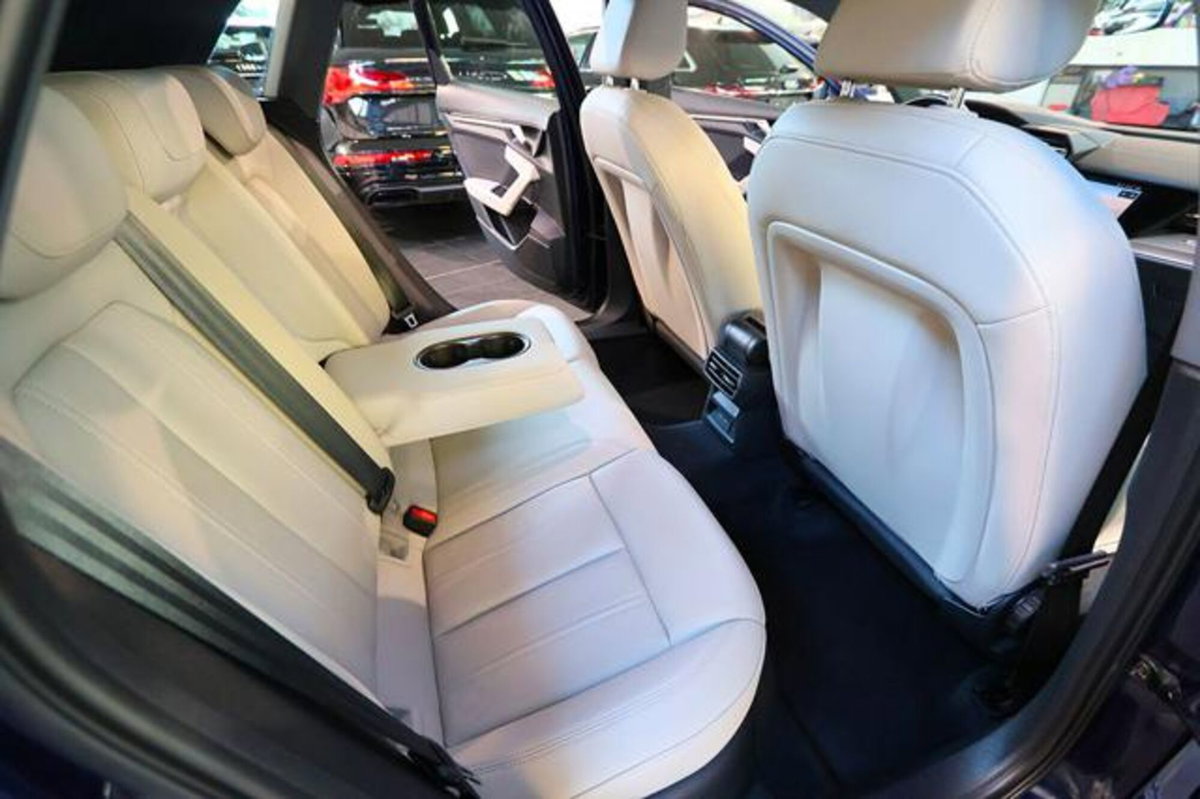 Audi A3 Sportback 40 TFSI quattro S tronic S line edition (18)