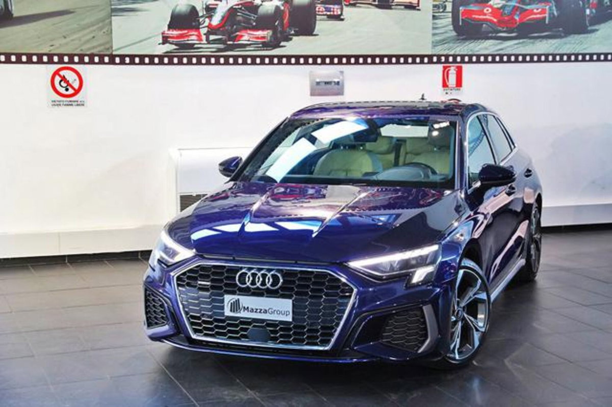 Audi A3 Sportback 40 TFSI quattro S tronic S line edition (5)