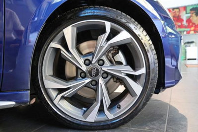 Audi A3 Sportback 40 TFSI quattro S tronic S line edition (6)