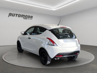 Lancia Ypsilon 1.2 69 CV Argento (6)