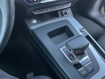 Audi Q5 35 TDI quattro S tronic Business (13)
