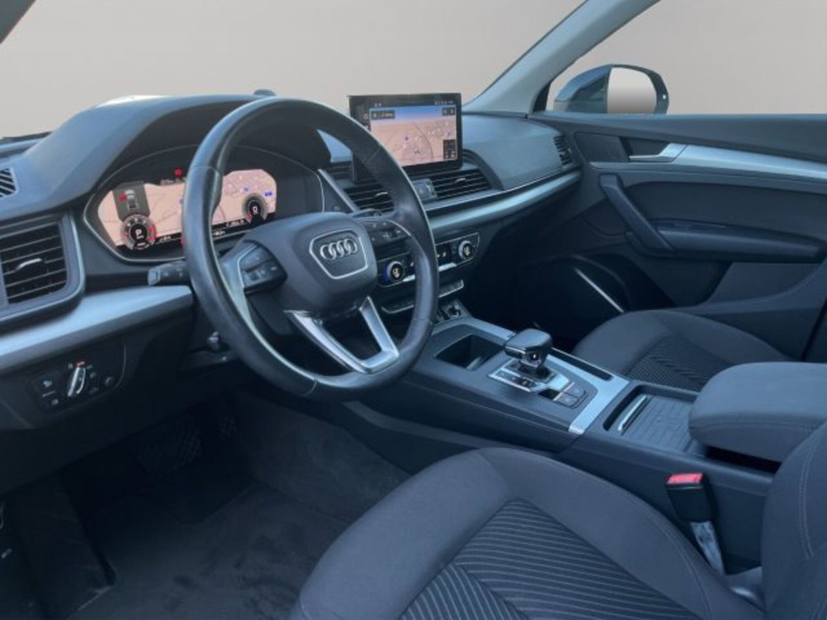 Audi Q5 35 TDI quattro S tronic Business (7)
