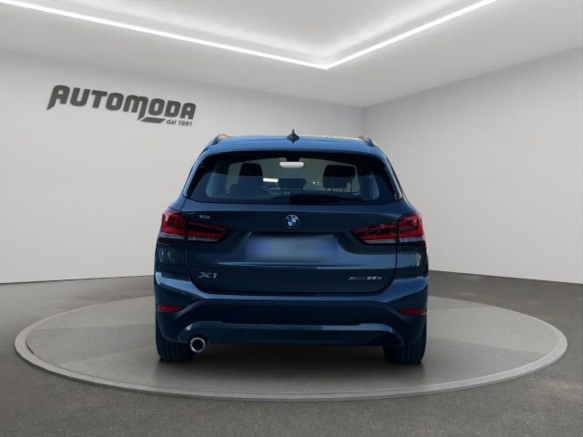 BMW X1 xDrive25e Advantage (5)