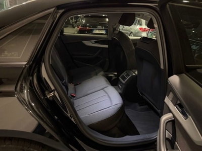 Audi A4 35 2.0 tdi mhev S line edition 163cv s-tronic (17)