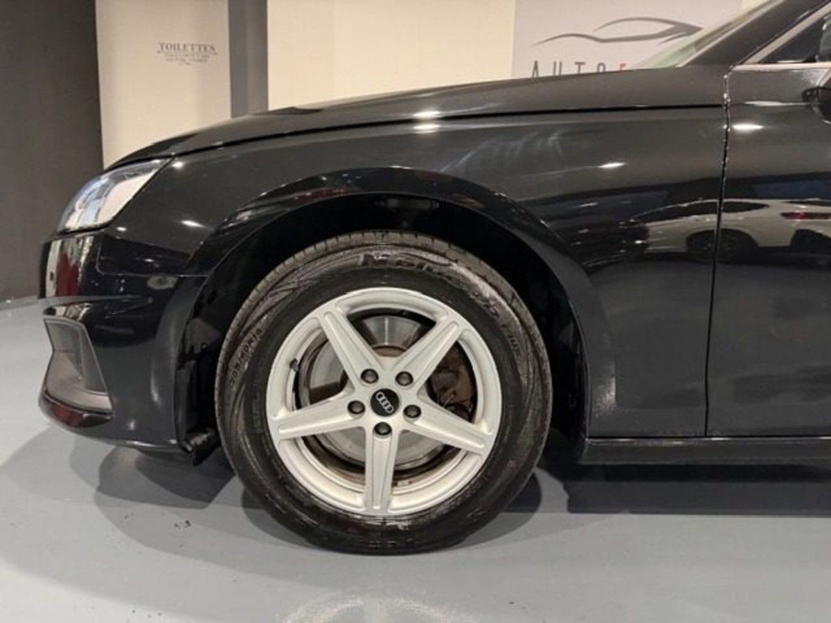 Audi A4 35 2.0 tdi mhev S line edition 163cv s-tronic (19)