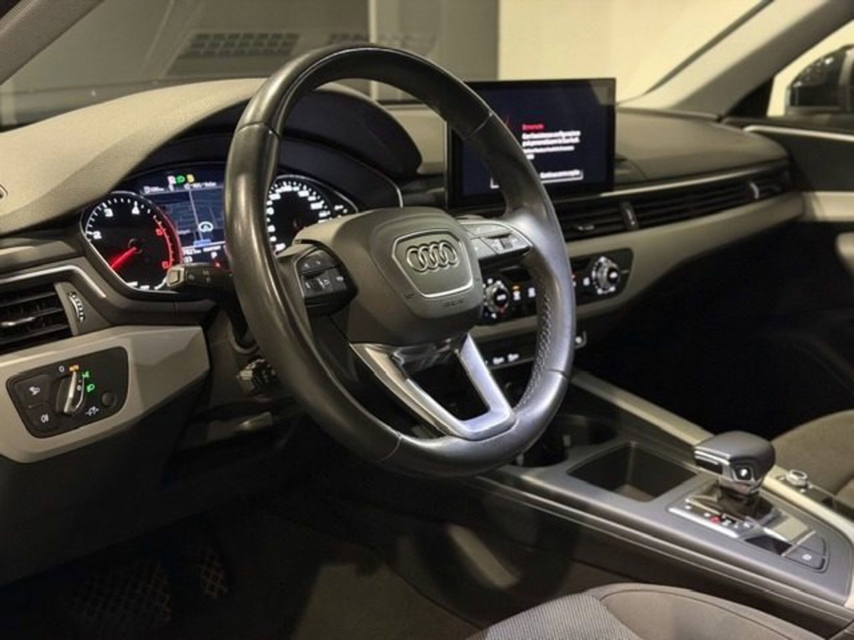 Audi A4 35 2.0 tdi mhev S line edition 163cv s-tronic (8)