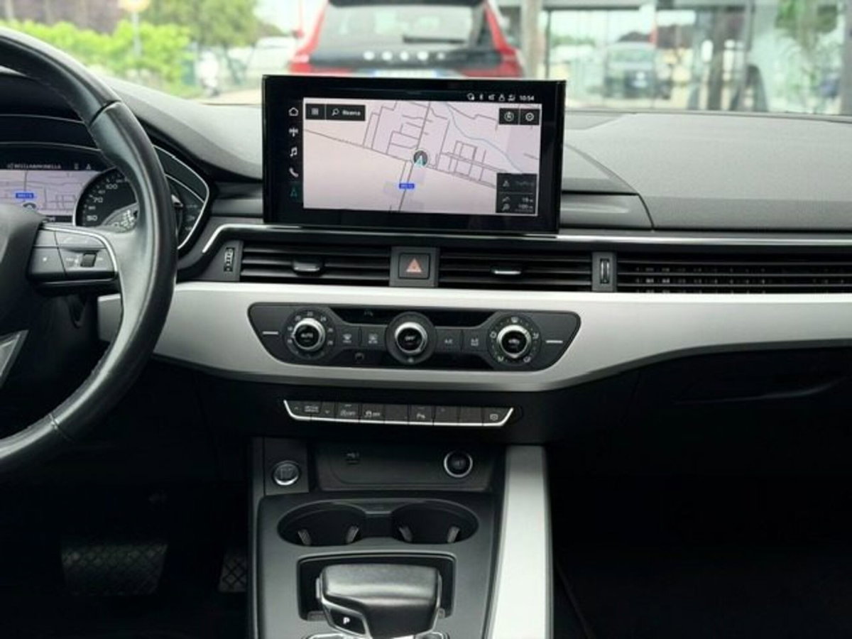Audi A4 40 2.0 tdi mhev Business Advanced 204cv s-tronic (9)