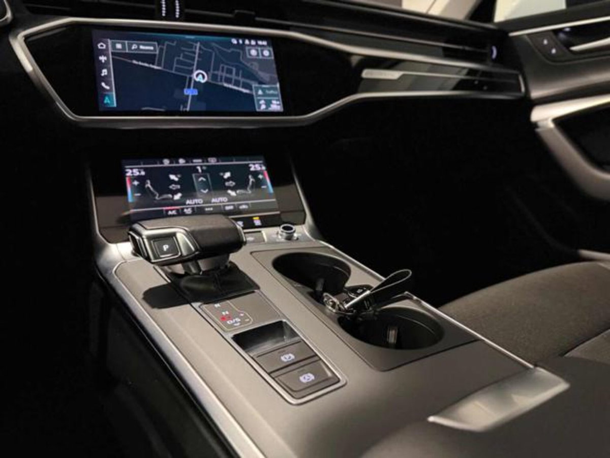 Audi A6 Allroad 40 TDI 2.0 quattro S tronic Evolution (14)