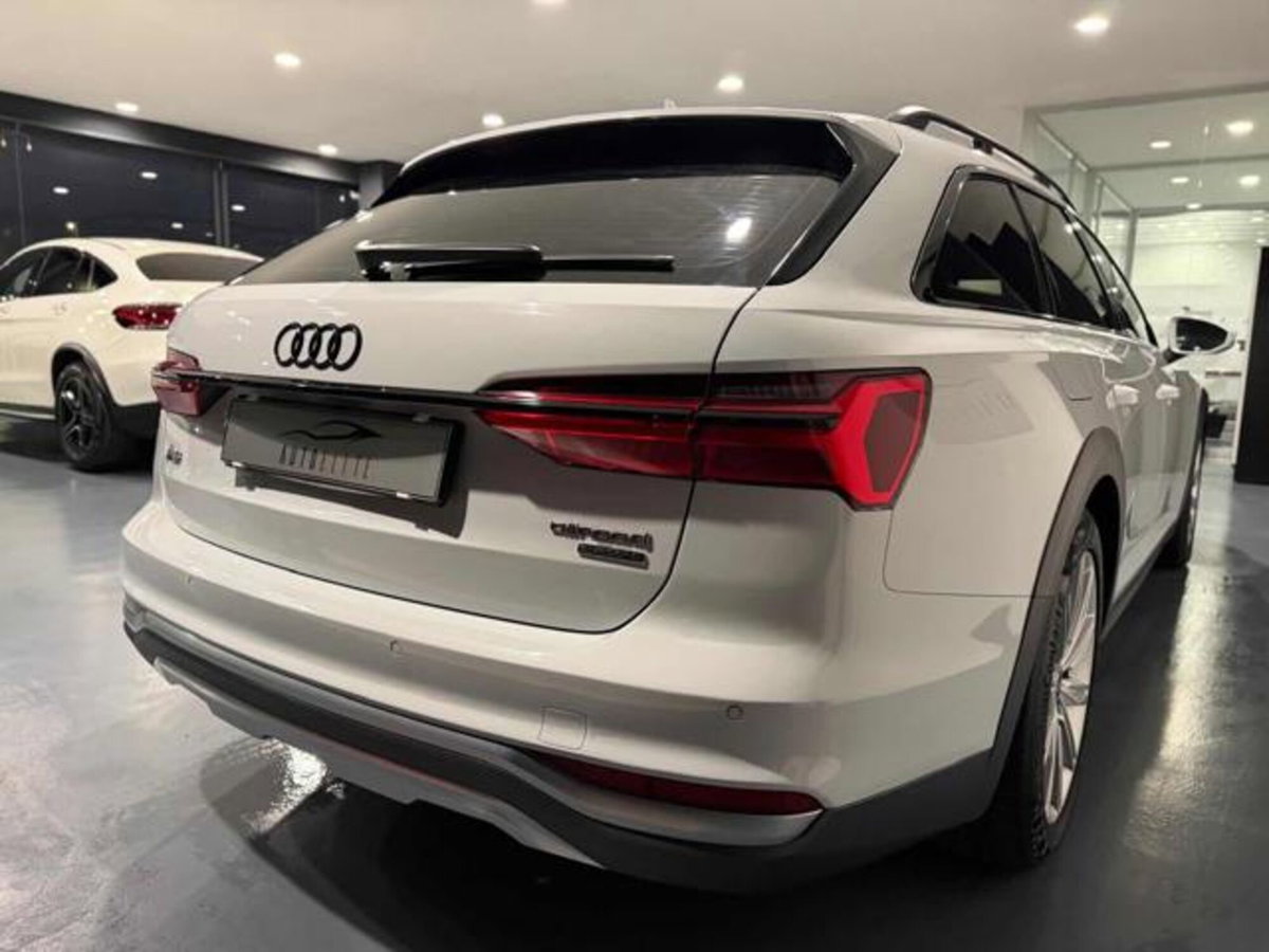 Audi A6 Allroad 40 TDI 2.0 quattro S tronic Evolution (5)