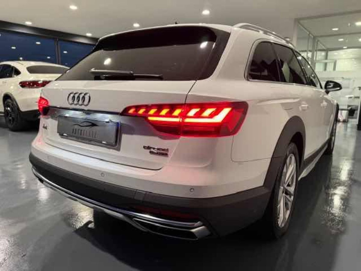 Audi A4 Allroad 50 TDI tiptronic Identity Contrast (6)