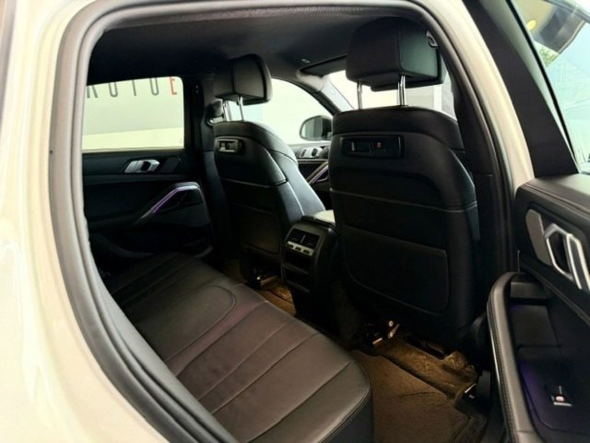BMW X6 xDrive40d 48V Msport (11)