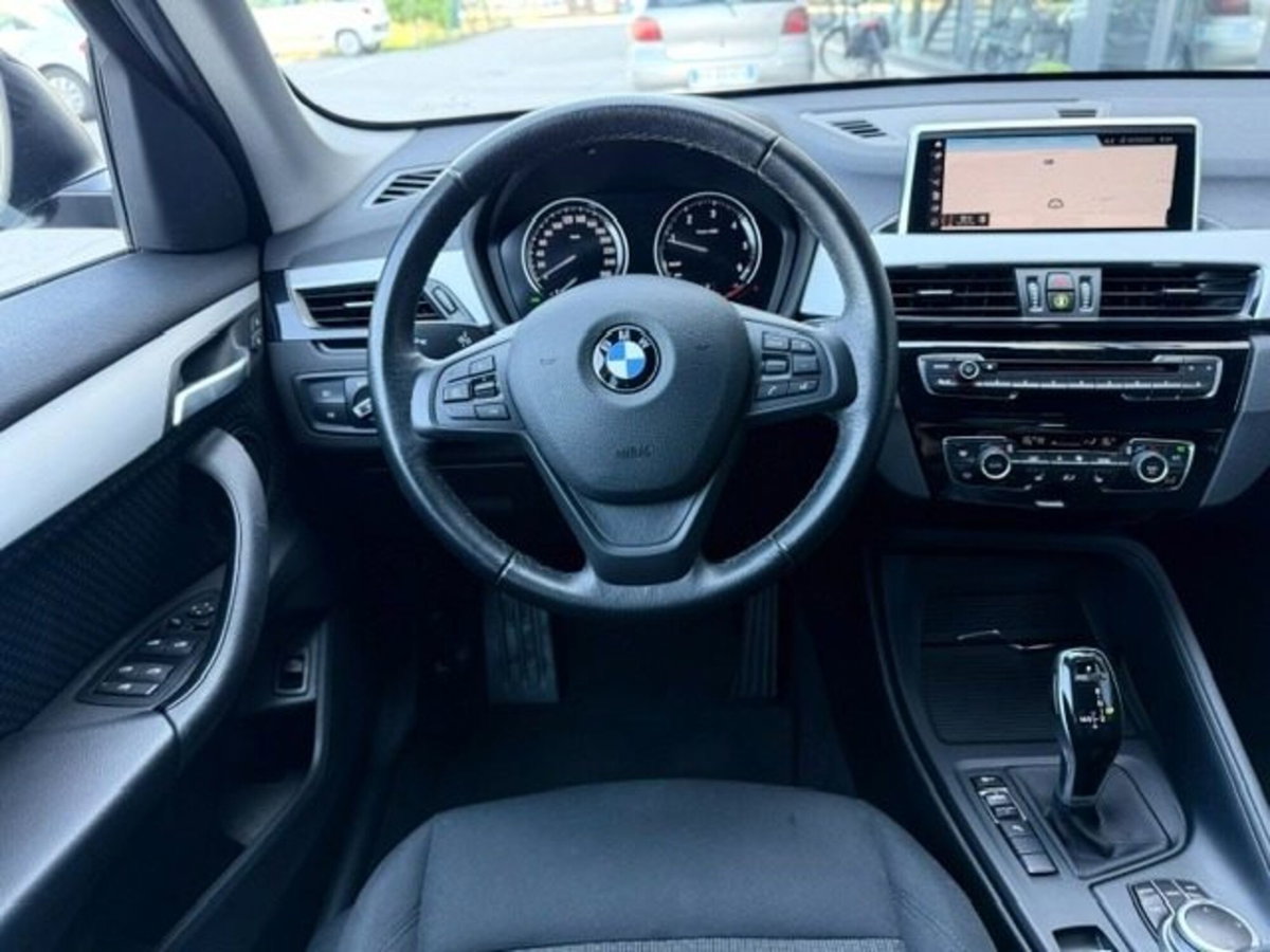 BMW X1 sDrive18d Business Advantage (11)